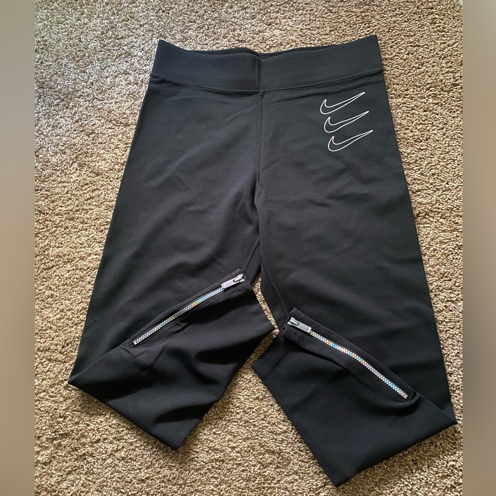 Nike leggings